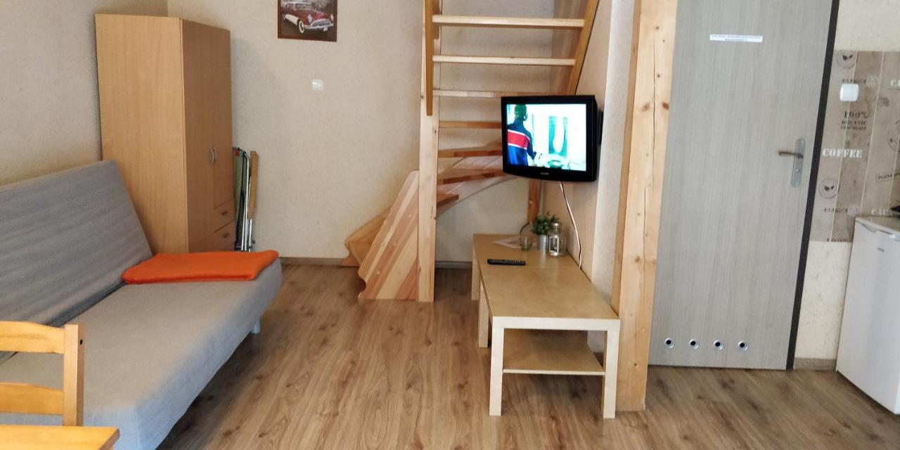 Natura Park Ustronie Morskie - Domki, Apartamenty Buitenkant foto