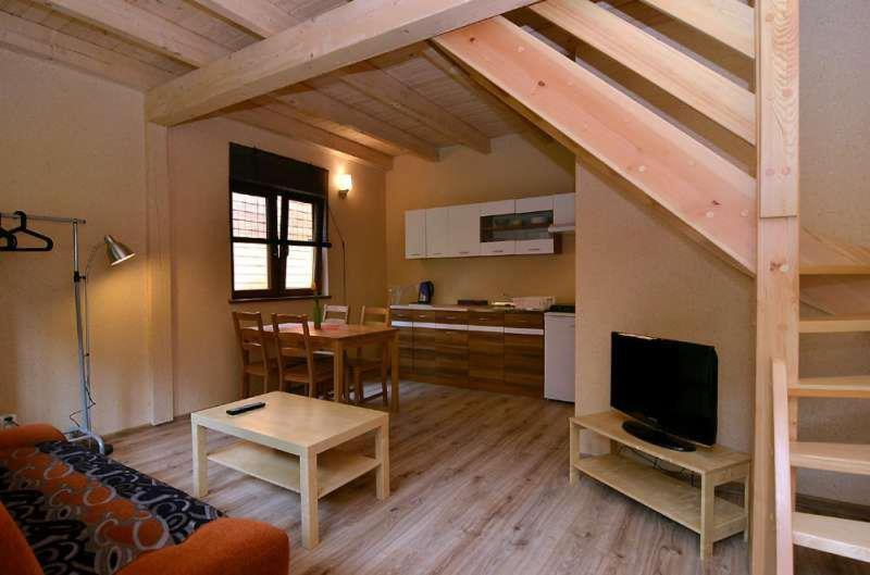 Natura Park Ustronie Morskie - Domki, Apartamenty Buitenkant foto