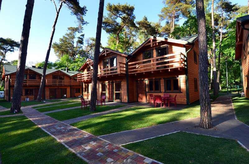 Natura Park Ustronie Morskie - Domki, Apartamenty Buitenkant foto